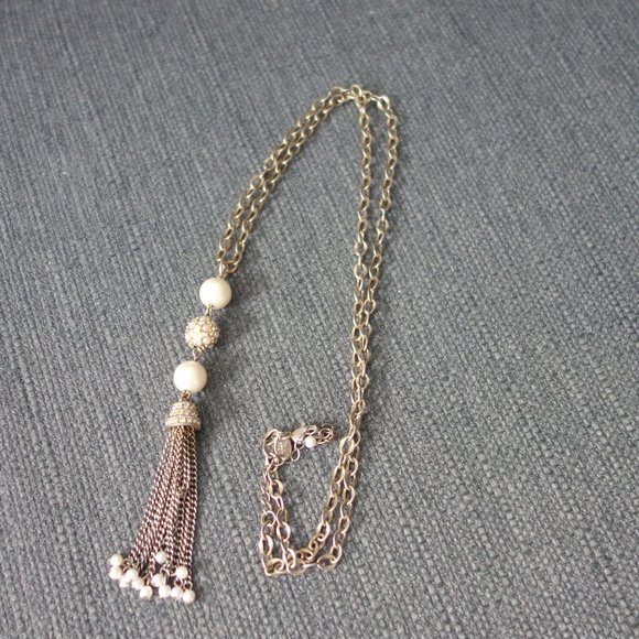Vintage Chain with Trinkets - Picture 1 of 9